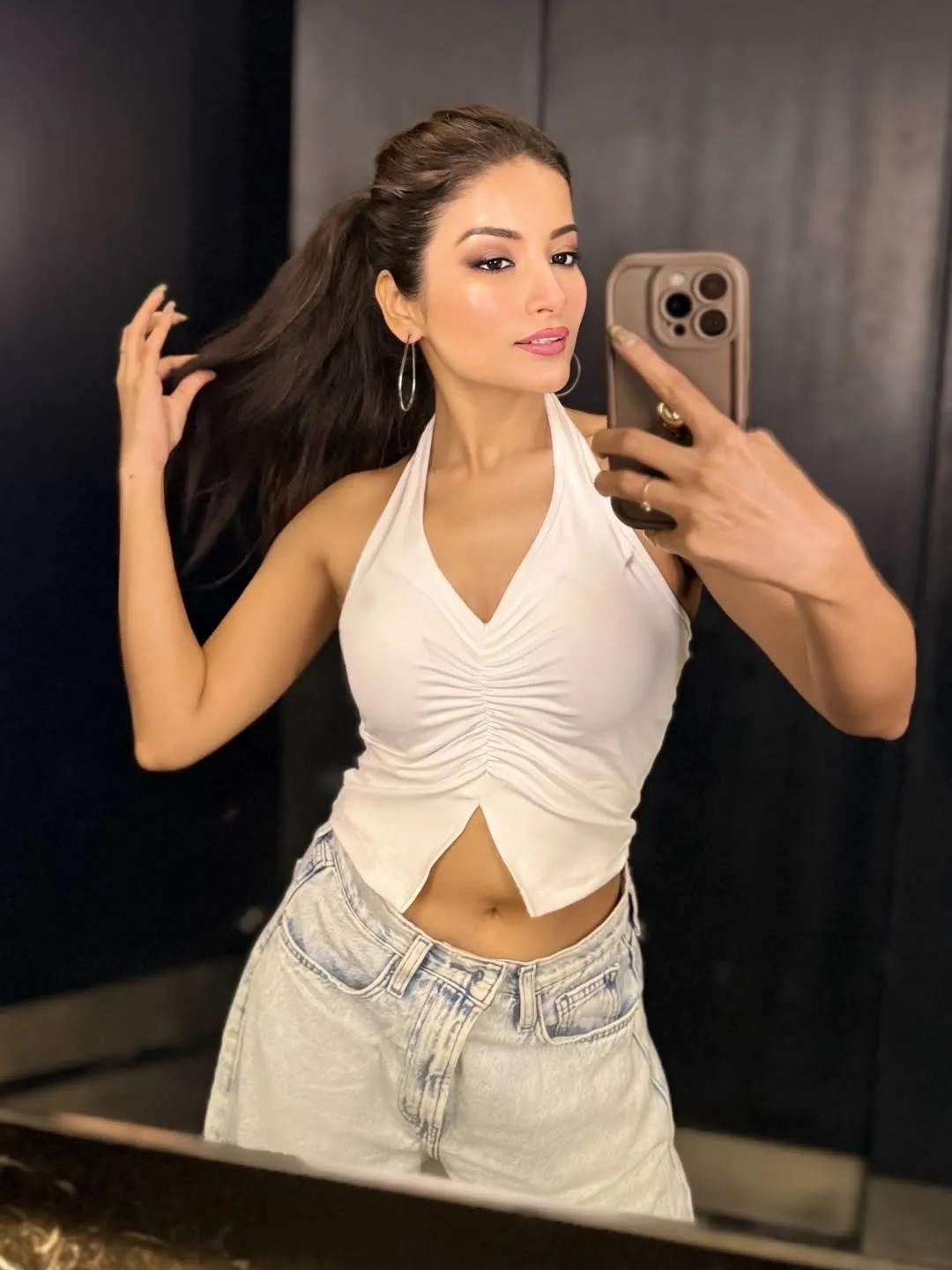 Aanya - Jaipur escort profile