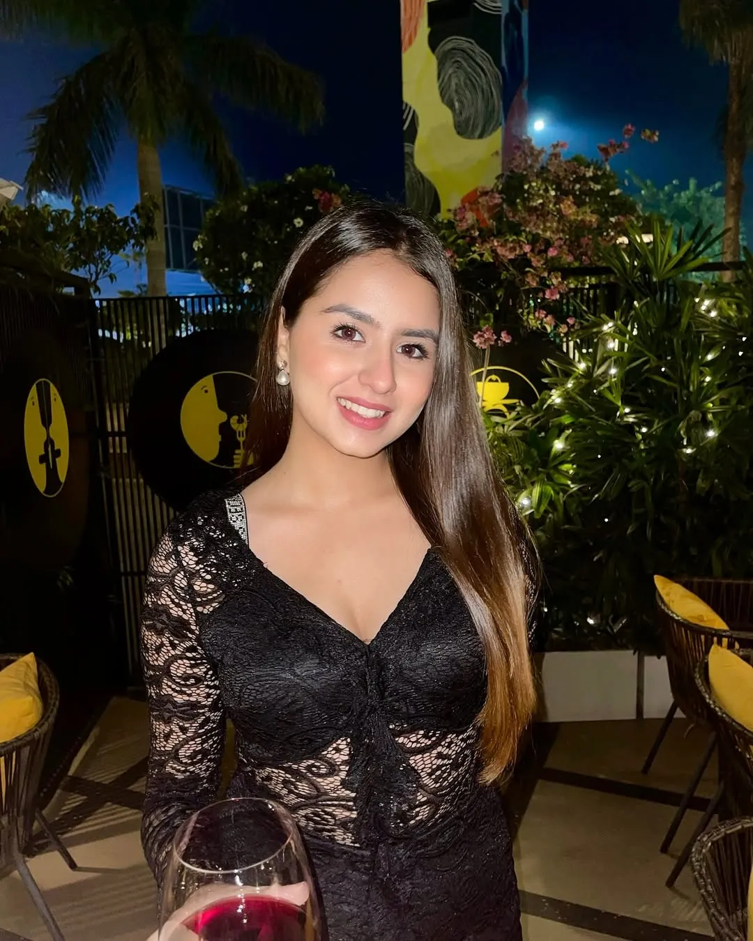 Zara - Jaipur escort profile