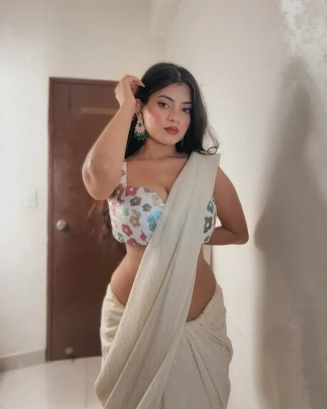 Sanam - Jaipur escort profile