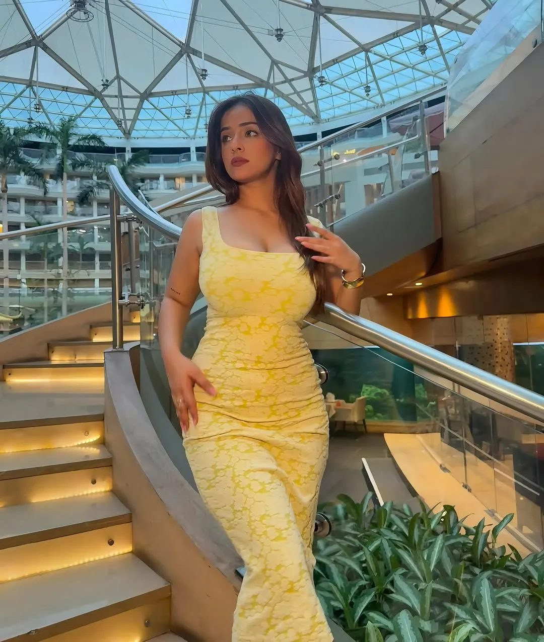 Simran - Jaipur escort profile