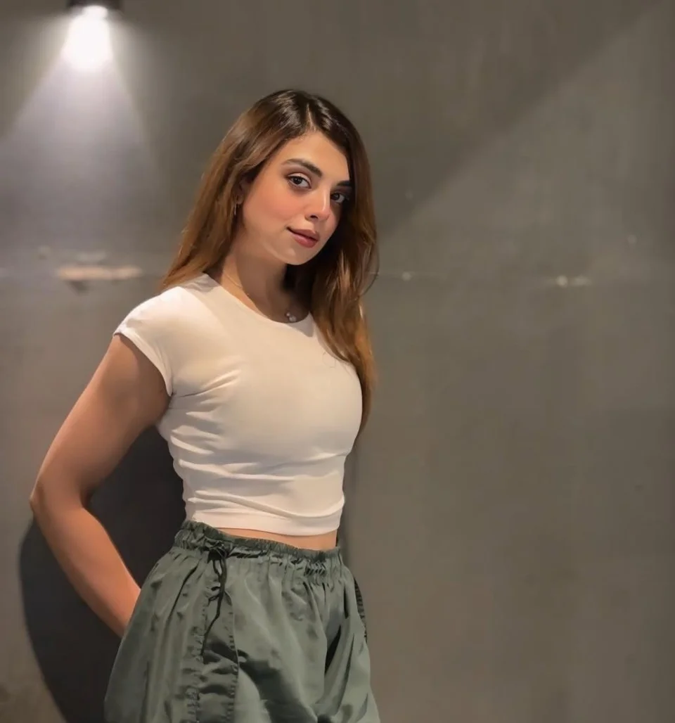 Priyanshi – Escort Girl in Jaipur