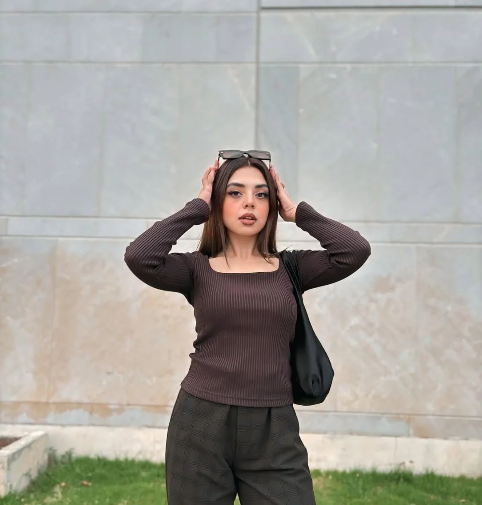 Priyanshi – Escort Girl in Jaipur