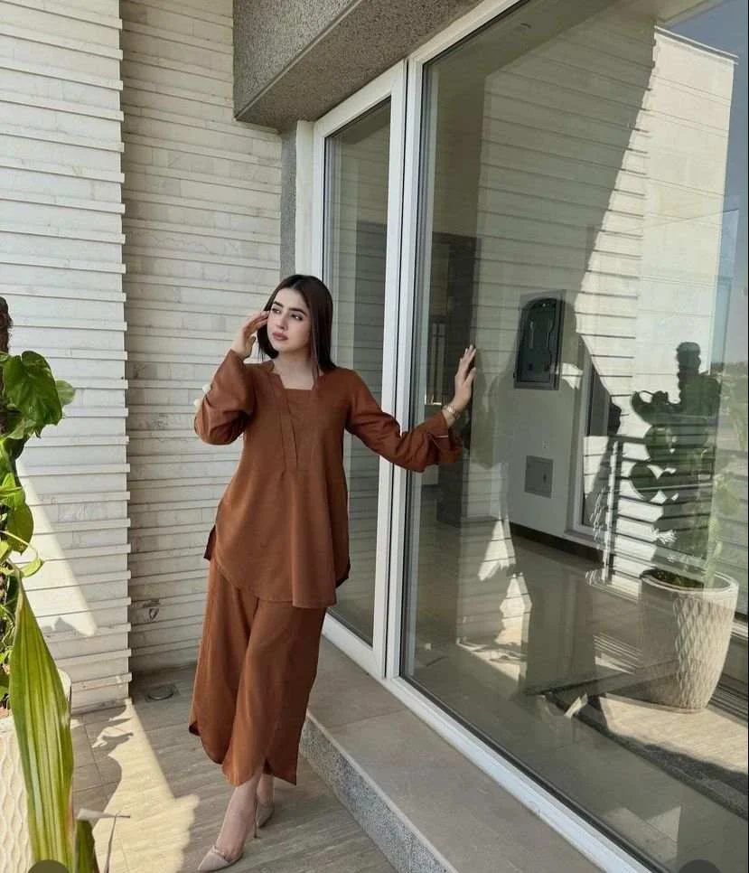 Niha – Jaipur Escorts