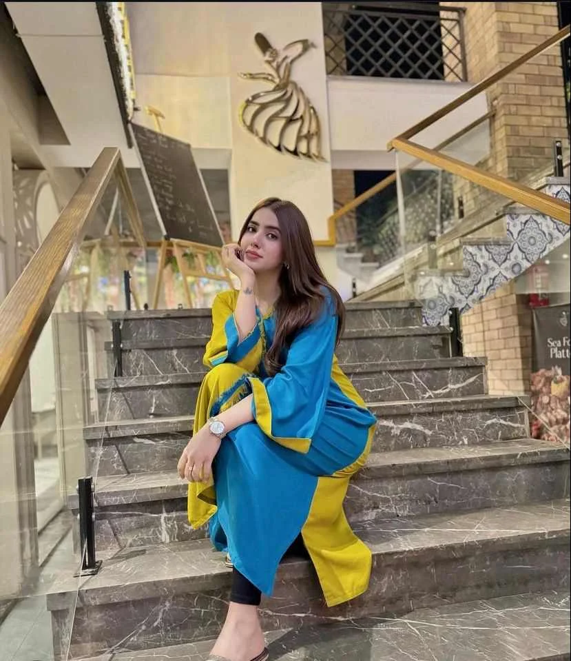 Niha – Jaipur Escorts